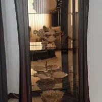 یک عدد ویترین کاملا سالم