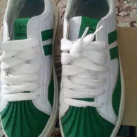 کفش مردانه و زنانه