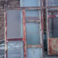 در و پنجره آهنی قدیمی|مصالح و تجهیزات ساختمان|مرند, |دیوار
