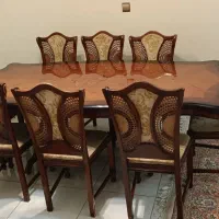 میز ناهار خوری ۸ نفره چوب اصل ، ناز به تعمیر