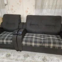 مبل۹نفره و دو‌ عدد میزجلو‌مبلی