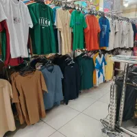 فروش فروشگاه پوشاک بصورت یکجا|فروشگاه و مغازه|لنجان, |دیوار