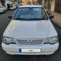 پراید ۱۳۲ کارمندی