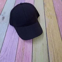 کلاه مشکی کتان