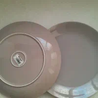 ظروف  آشپزخانه  لطفا  ورق  بزنید