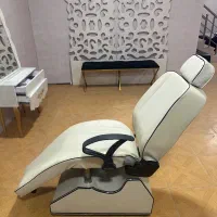 فروش وسایل مرکز ناخن بصورت یکجا|آرایشگاه و سالن‌های زیبایی|سلماس, |دیوار