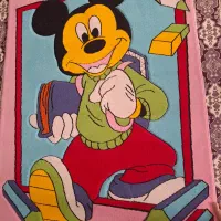 فرش اتاق کودک سالم و در حد نو 4 متری|اسباب و اثاث بچه|پردیس, فاز ۸|دیوار