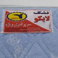 تخت خواب همراه تشک وآینه کنسول وپا تختی وصندلی|تخت و سرویس خواب|دزفول, |دیوار