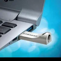 فلش مموری سامسونگ usb 3 ظرفیت ۲ ترابایت ssd|قطعات و لوازم جانبی رایانه|تهران, نارمک جنوبی|دیوار