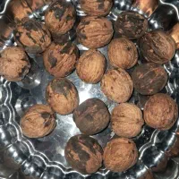 گردو خشک
