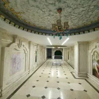 150متر عمارت آپارتمان مجلل رو به نما