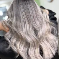 آموزش و خدمات حرفه ای رنگ مو