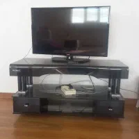 زیر تلویزیون در حد نو بدون خط و خش|میز تلویزیون|اردبیل, |دیوار