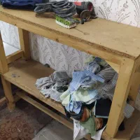 نیمکت چوبی خیاطی