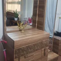 آینه و میزآرایش شیک|بوفه، ویترین، کنسول|مراغه, |دیوار