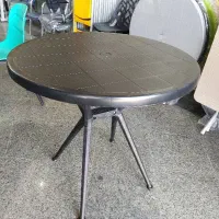 میز گرد پلاستیکی شیک