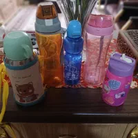 فلاکس و قمقمه اب