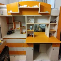 تخت همراه با کمد و میز دراور و کتابخانه و دکور|تخت و سرویس خواب|قم, شهید رجایی|دیوار