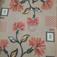 گلیم سالم  فقط یک جا سوختگی داره