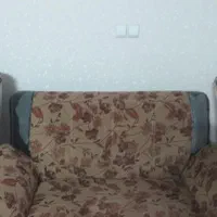 مبل ۷ نفر راحتی چرم و پارچه|مبلمان خانگی و میز عسلی|اصفهان, رزمندگان|دیوار