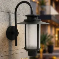 چراغ پارکی حیاطی باغی چمنی ویلا مدل لوین