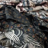 دوخت چادر مشکی و رنگی