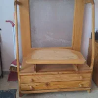 میز تلوزیون چوب روس سالم کشو ها سالم و روون