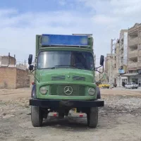 نمایشگاه خرید و فروش خودروی سنگین و نیمه سنگین