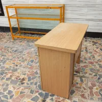 ویترین ومیز مغازه