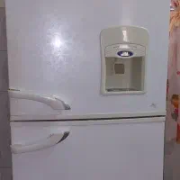 تعدادی وسایل منزل کارکرده و نیاز به تعمیر