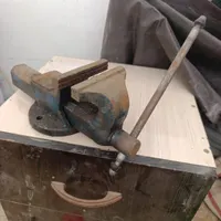 گیره رومیزی سالم