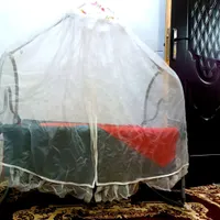 گهواره همراه پشه بند