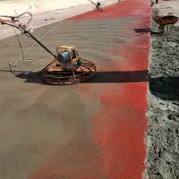 بتن ریزی کف با ماله پروانه ای واتومیکسر|خدمات پیشه و مهارت|نیک شهر, |دیوار