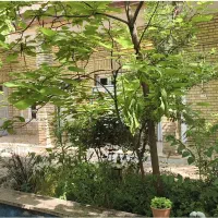 درکه 1040متر ویلایی خوش آب و هوا