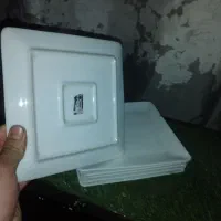 بشقاب غذا خوری