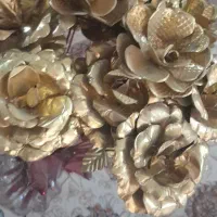 گل رز برنجی|گل مصنوعی|اندیشه, اندیشه فاز ۱|دیوار