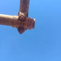 فروش بست فلزی