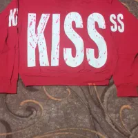 هودی کراپ|لباس|آران و بیدگل, |دیوار