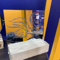 آینه رومیزی با پایه چوبی طراحی خاص و مینیمال|آینه|کرمان, |دیوار