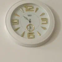 یک عددساعت تمیز