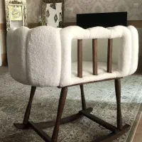 تخت گهواره ای نوزاد
