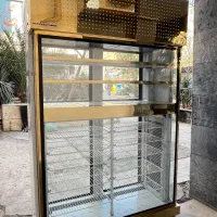 یخچال قنادی و قصابی و مکعبی