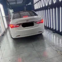 سوناتا yf ۲۰۱۳ سفید