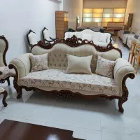 مبل کلاسیک 9 نفره با جلو مبلی و عسلی