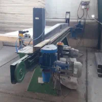 نصاب درب وپنجره upvc و دربهای چوبی|خدمات پیشه و مهارت|تبریز, |دیوار