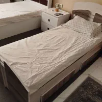 تخت یک‌نفره