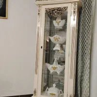 میز تلویزیون با ویترین ساعت و آینه کنسول