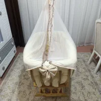 گهواره  نونو تمیز مناسب سیسمونی