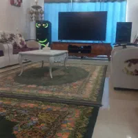 خانم جهت امور منزل