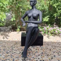 مانکن زنانه کاملا سالم و نو